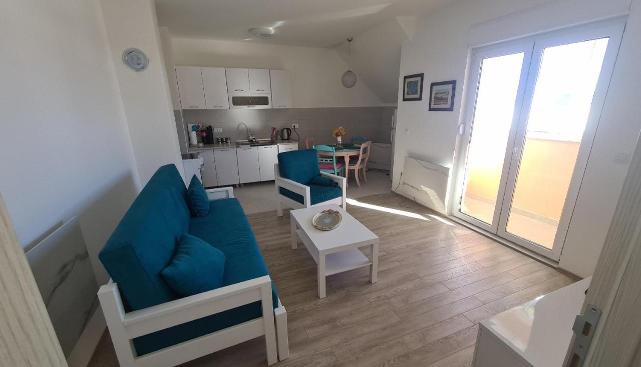 זבליאק Apartment Mihaela מראה חיצוני תמונה